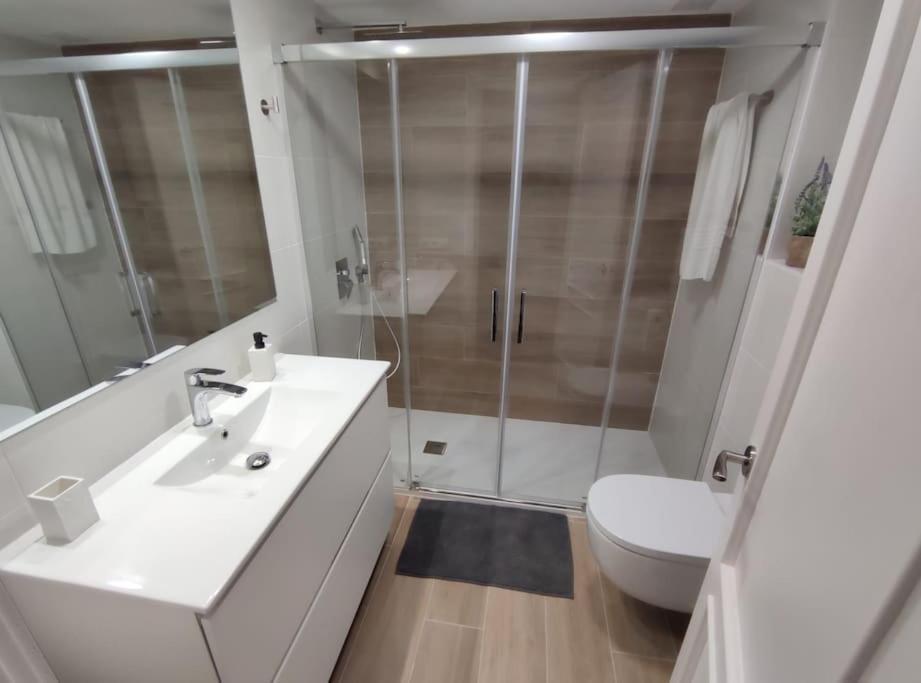 Amplio Apartamento Con Piscina Al Lado De La Playa Кастел Пладжа де Аро Екстериор снимка